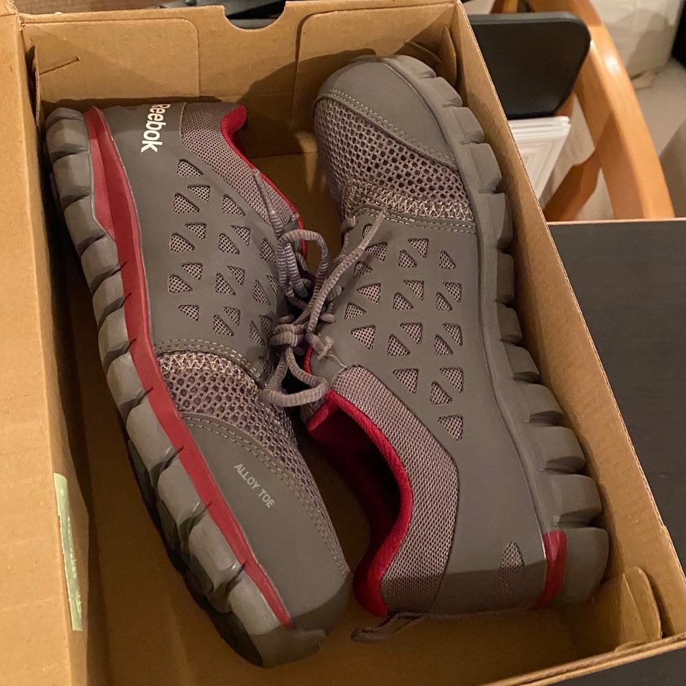 Reebok Steel Toe Work Shoes / Sneakers